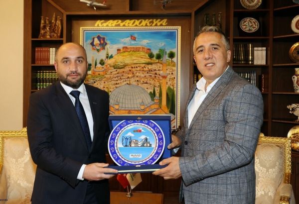 Des responsables de l'Association turque des industriels et des hommes d'affaires indépendants (MUSIAD) ont rencontré le chef de l’Aministration municipale de la ville de Nevsehir