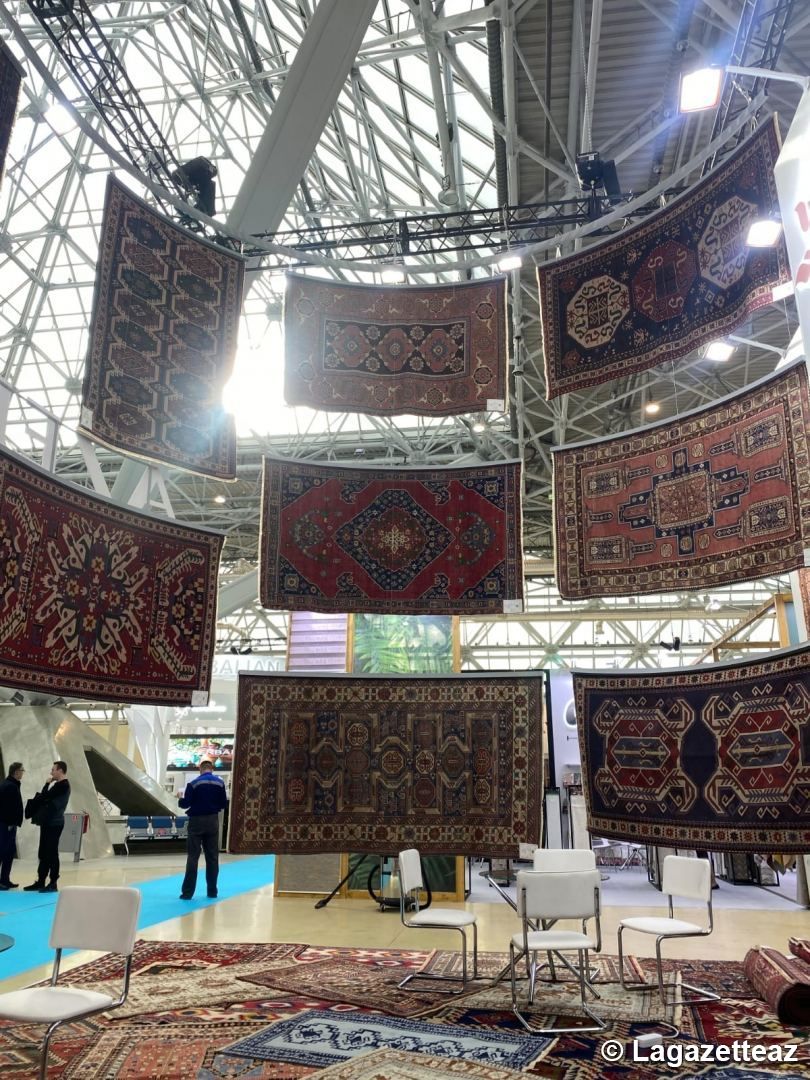 Heimtextil Russia 2021: les tapis de la société azerbaïdjanaise «Azerkhaltcha» sont présentés pour la première fois à Moscou