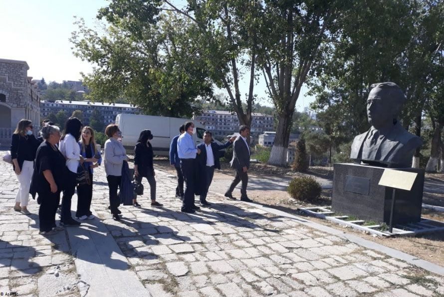 Une délégation de l'Association des Ombudsmans de l'Organisation de la Coopération Islamique visite les territoires azerbaïdjanais libérés