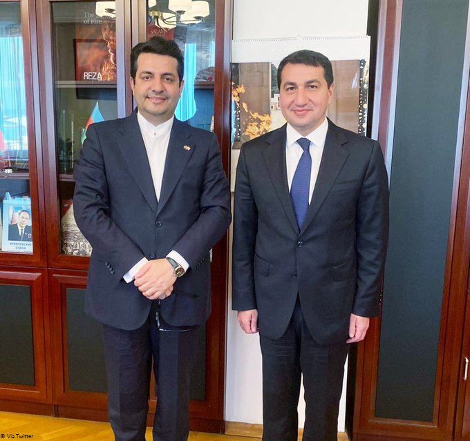 L'Ambassadeur iranien s'entretient avec le conseiller diplomatique du président de l'Azerbaïdjan
