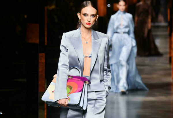 Le glamour disco de Fendi ouvre la semaine de la mode à Milan