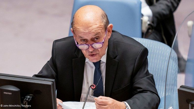 Diplomatie : Paris assure «son respect fondamental de la souveraineté algérienne»