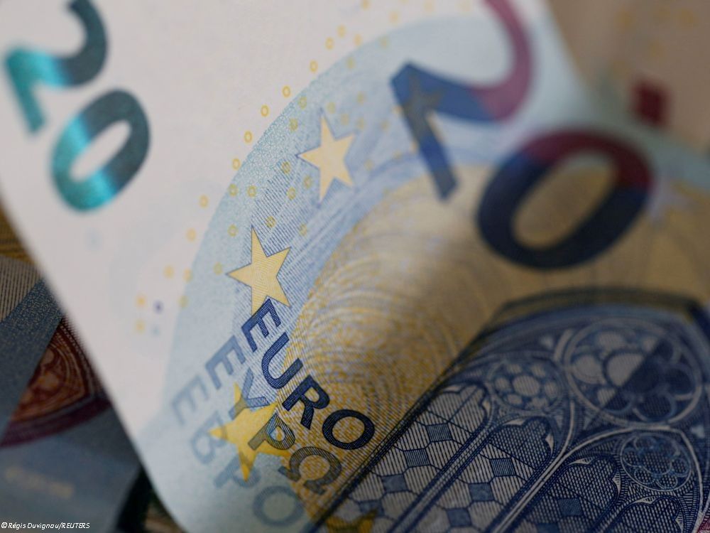 L'INFLATION EN ZONE EURO A PROBABLEMENT ATTEINT UN PIC EN NOVEMBRE, SELON LA BANQUE CENTRALE EUROPÉENNE