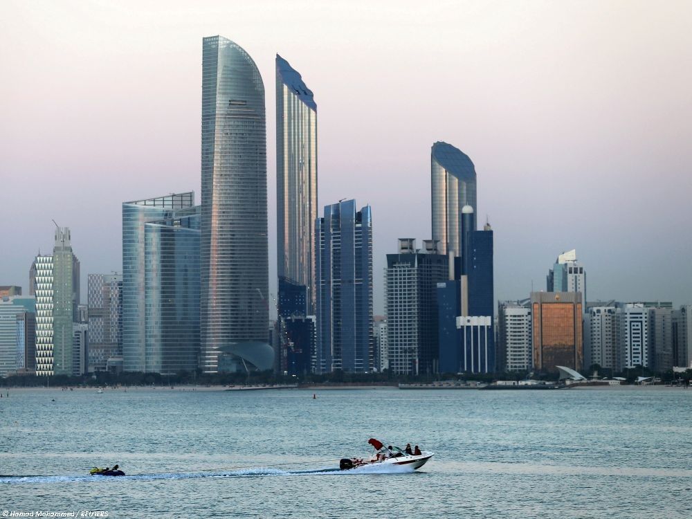 LA FRANCE VA S'ASSOCIER AUX EMIRATS ARABES UNIS DANS LES ENERGIES RENOUVELABLES, DIT LE MAIRE
