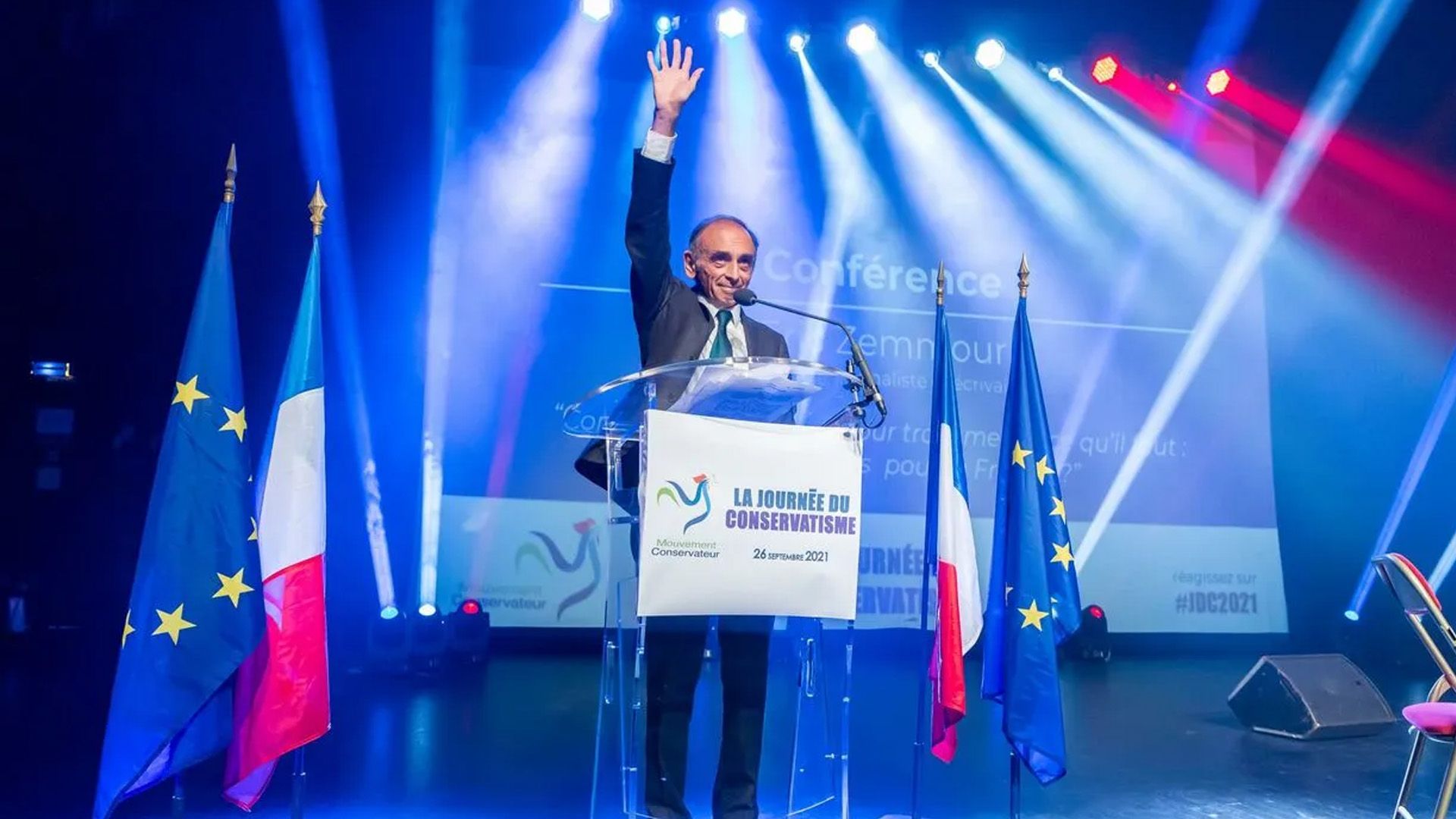 ERIC ZEMMOUR, LE CANDIDAT D'EXTRÊME DROITE PROPULSÉ PAR LES MÉDIAS