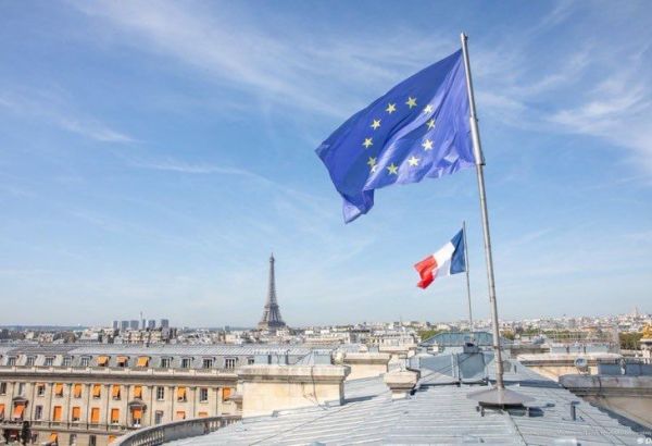 France : L'exécutif espère une adoption du pass vaccinal d'ici fin janvier
