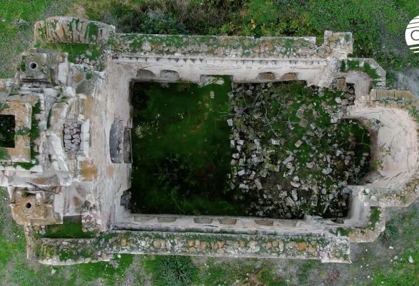 COMMENT LES ÉGLISES CHRÉTIENNES DU KARABAKH ONT ÉTÉ DÉTRUITES PAR LES SÉPARATISTES ARMÉNIENS