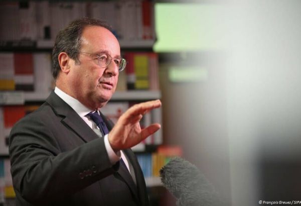 PRÉSIDENTIELLES : HOLLANDE, "PAS ENCORE CANDIDAT", VA PRENDRE LA PAROLE