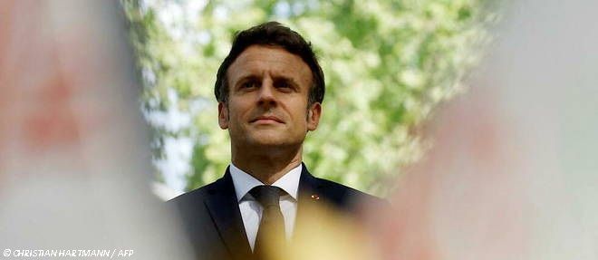 LA FRANCE VA INTENSIFIER SES LIVRAISONS D'ARMES À L'UKRAINE, ASSURE MACRON