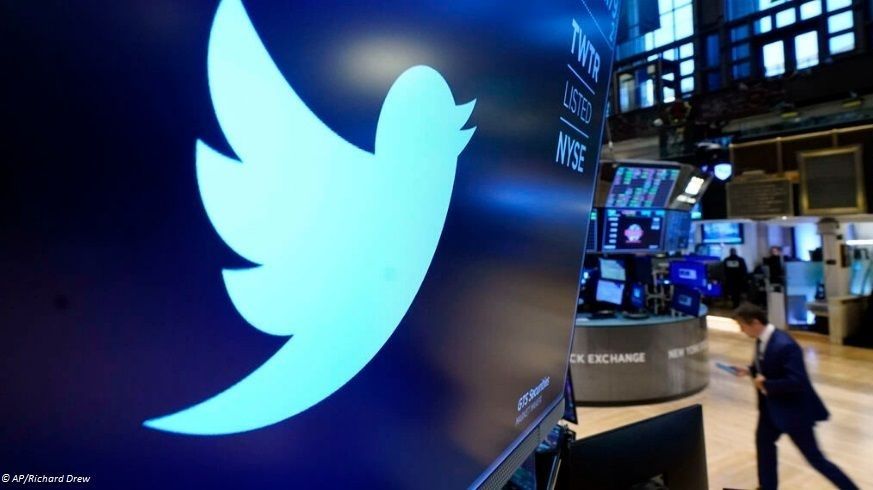Elon Musk dit vouloir lever le bannissement de Donald Trump de Twitter