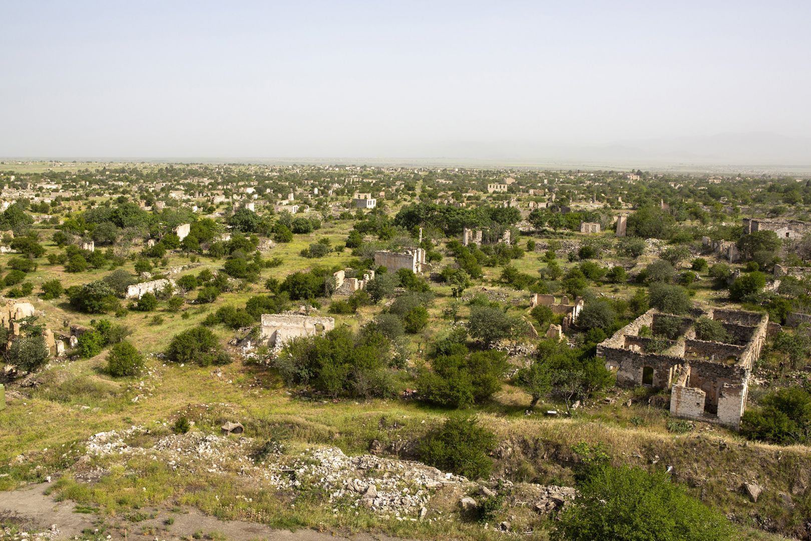 Après 30 ans de présence arménienne, il ne reste plus rien d’Aghdam. Photo © Maya Baghirova