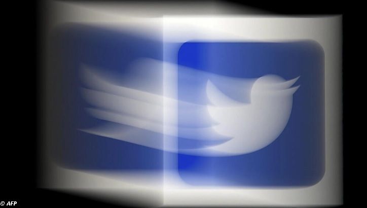 ELON MUSK RENONCE À RACHETER TWITTER