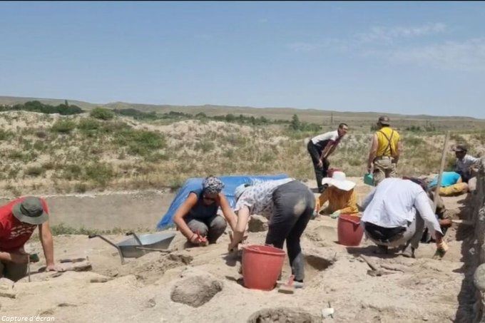 LA MISSION ARCHÉOLOGIQUE "BOYUL KZESIK", SOUTENUE PAR LE MINISTÈRE FRANÇAIS DES AFFAIRES ÉTRANGÈRES, POURSUIT CET ÉTÉ SES FOUILLES EN AZERBAÏDJAN, PRÈS DE QARACINAR