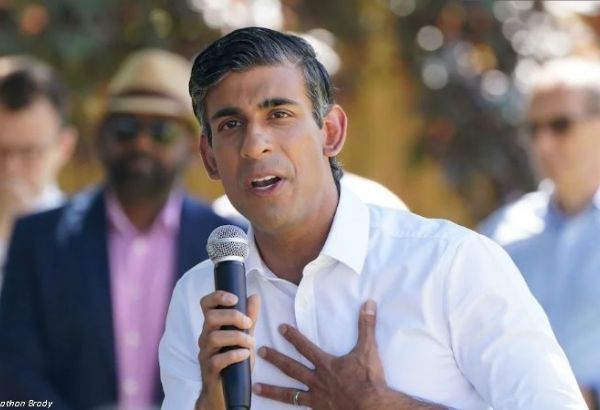 RISHI SUNAK CANDIDAT AU POSTE DE PREMIER MINISTRE BRITANNIQUE APPELLE À DES SANCTIONS CONTRE L'IRAN SUITE À L'AGRESSION CONTRE SALMAN RUSHDIE