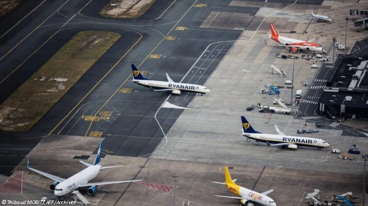 LES PRIX DES BILLETS D'AVION ONT FORTEMENT AUGMENTÉ EN JUILLET