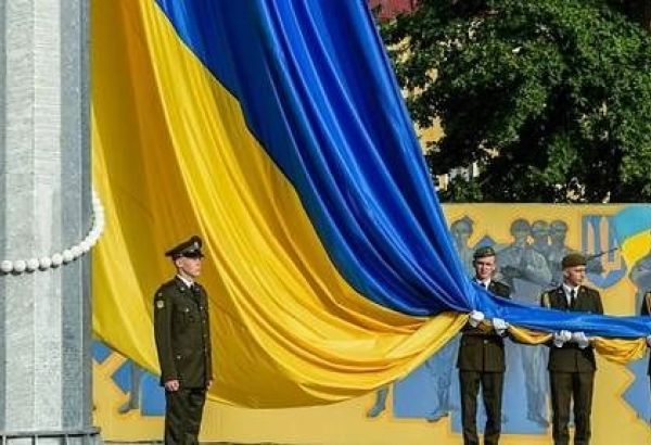 BiIDEN ANNONCE D-UNE NOUVELLE AIDE MILITAIRE À L'UKRAINE DE PRÈS DE 3 MILLIARDS  DE DOLLARS