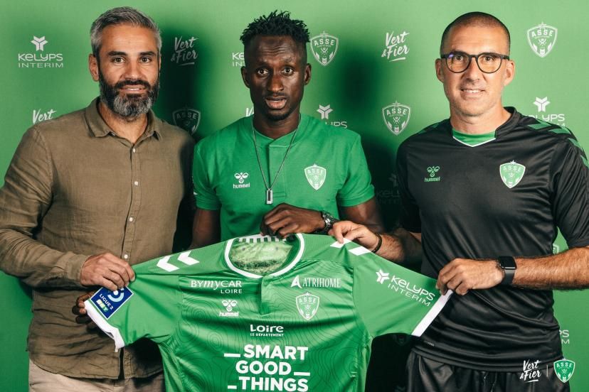 IBRAHIMA WADJI (KARABAKH) S'ENGAGE OFFICIELLEMENT AVEC SAINT-ETIENNE
