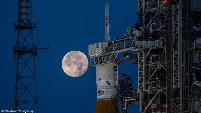 LA NASA REPORTA À SAMEDI LE LANCEMENT DE SA FUSÉE NOUVELLE GÉNÉRATION