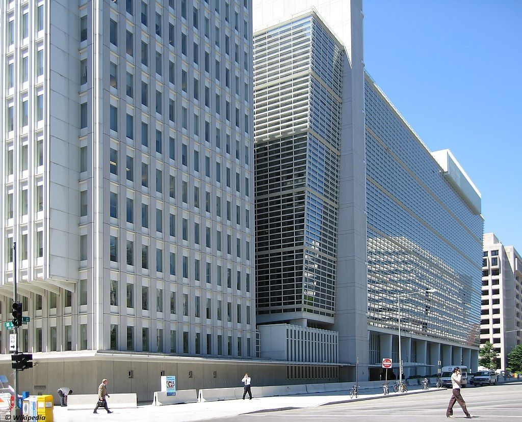 LA BANQUE MONDIALE ÉVOQUE UN RISQUE ACCRU DE RÉCESSION MONDIALE