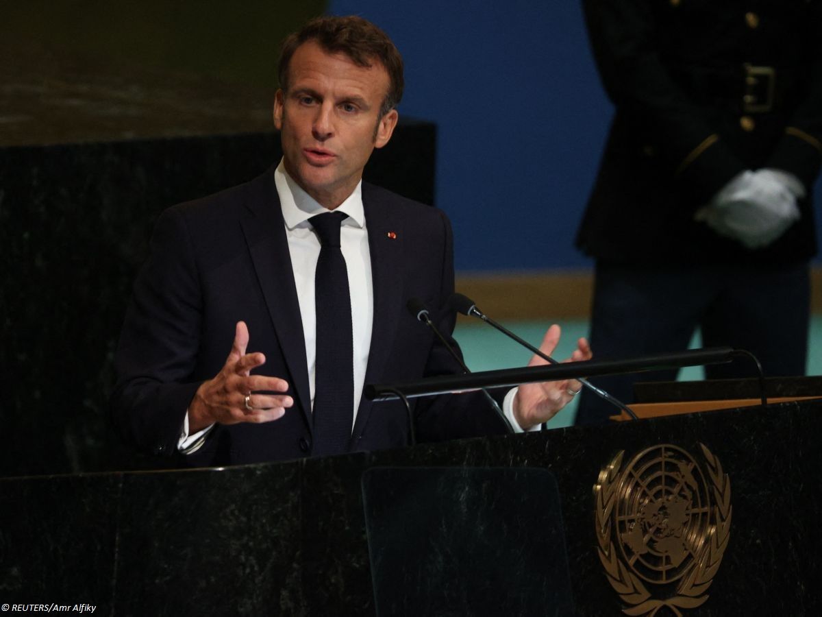 LES REFERENDUMS PRÉVUS EN UKRAINE SONT UNE "PROVOCATION" RUSSE, SELON MACRON