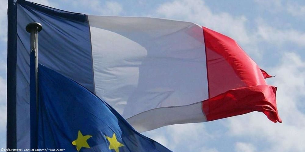 PARIS CONDAMNE LA "RÉPRESSION VIOLENTE" DES MANIFESTATIONS EN IRAN