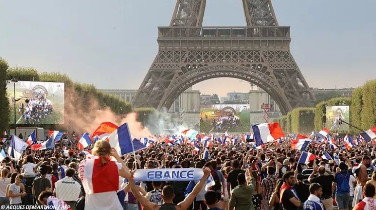 MONDIAL 2022 AU QATAR : PARIS REJOINT LE MOUVEMENT DES VILLES FRANÇAISES SANS ÉCRAN ET SANS FAN ZONE