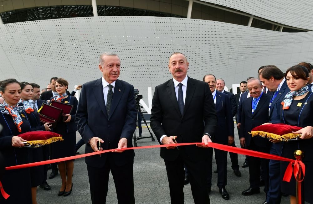 LES PRÉSIDENTS ALIYEV ET ERDOGAN INAUGURENT LE 2ÈME AÉROPORT DANS LES TERRITOIRES LIBÉRÉS D'AZERBAÏDJAN