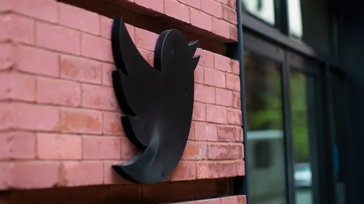 D'AUTRES EMPLOYÉS DE TWITTER FUIENT APRÈS L'ULTIMATUM "MUSCLÉ" D'ELON MUSK