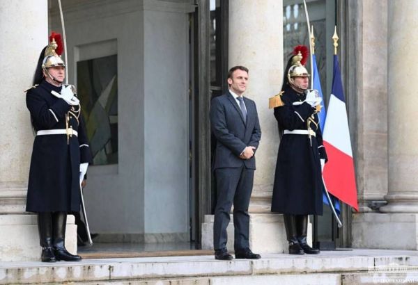 EMMANUEL MACRON SE RENDRA AU QATAR POUR ASSISTER À LA DEMI-FINALE CONTRE LE MAROC