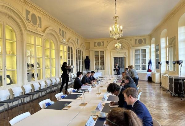 L'ENSEIGNEMENT DU FRANÇAIS DANS LES UNIVERSITÉS OUZBÈKES VA FRANCHIR UN NOUVEAU CAP