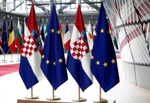 LA CROATIE FAIT SON ENTRÉE DANS LA ZONE EURO ET L’ESPACE SCHENGEN