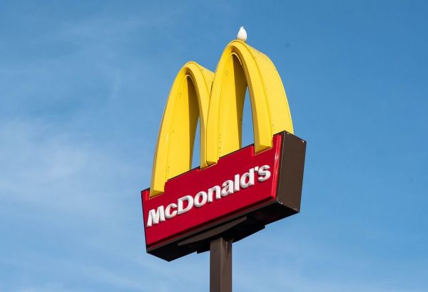 "VKUSNO I TOCHKA", LE REMPLAÇANT DES MCDONALD'S EN RUSSIE, DÉPOSE UNE DEMANDE DE MARQUE AU KAZAKHSTAN