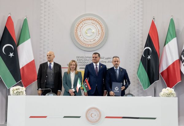 L'ITALIE ET LA LIBYE SIGNENT UN ACCORD GAZIER DE 8 MILLIARDS DE DOLLARS PENDANT LA VISITE DE LA PREMIÈRE MINISTRE GIORGIA MELONI