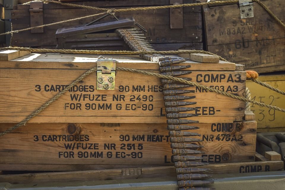 LES FORCES AMÉRICAINES ET FRANÇAISES ONT SAISI DES ARMES ET DES MUNITIONS FOURNIES PAR L'IRAN ET DESTINÉES AU YÉMEN