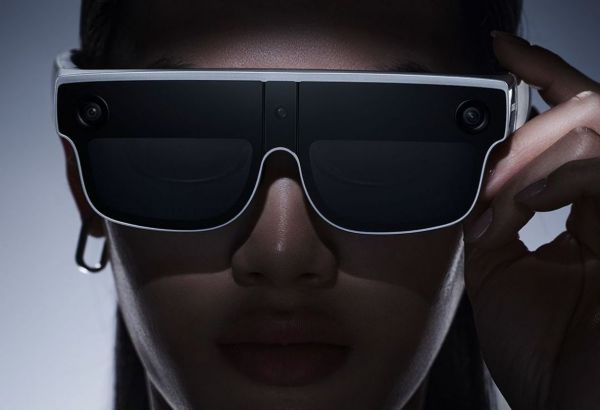 XIAOMI DÉVOILE DES LUNETTES DE RÉALITÉ AUGMENTÉE PERMETTANT DE FILMER ET DE LIRE DES FILMS