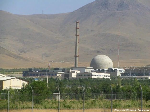 LE ROYAUME-UNI, LA FRANCE ET L'ALLEMAGNE MAINTIENNENT LES SANCTIONS NUCLÉAIRES CONTRE L'IRAN