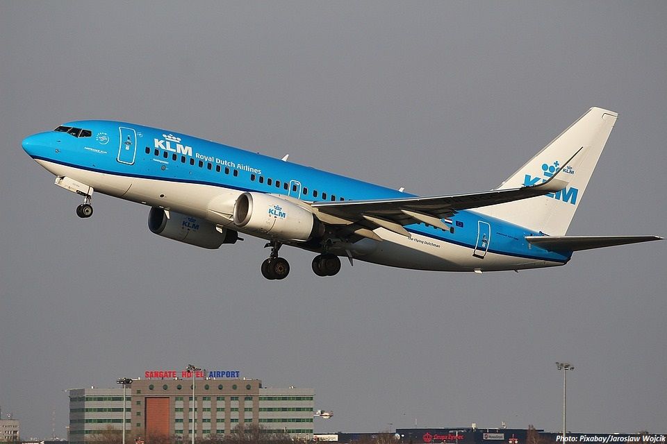 TRANSPORT: L'AÉROPORT D'AMSTERDAM INTERDIT LES JETS PRIVÉS ET LES VOLS DE NUIT