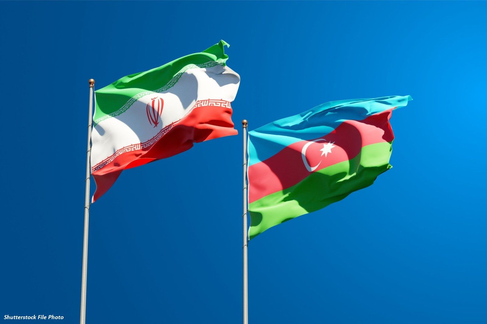 LE PRÉSIDENT IRANIEN FÉLICITE ILHAM ALIYEV POUR SA RÉÉLECTION À LA PRÉSIDENCE DE L'AZERBAÏDJAN