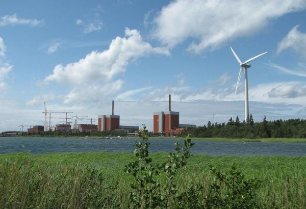 LE PLUS GRAND RÉACTEUR NUCLÉAIRE D'EUROPE ENTRE EN SERVICE EN FINLANDE