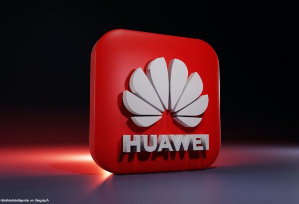 L'UE VEUT CESSER D'UTILISER LES SERVICES UTILISANT LES ÉQUIPEMENTS CHINOIS HUAWEI ET ZTE