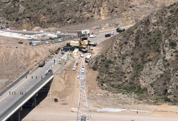 ROUTE DE LATCHINE : L'AZERBAÏDJAN ACCUSE LA CROIX-ROUGE DE CONTREBANDE ET FERME LA ROUTE VERS LE KARABAKH