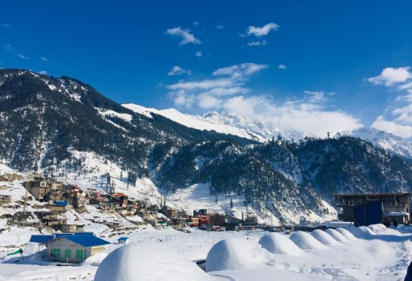 UNE AVALANCHE DANS LE NORD DU PAKISTAN COÛTE LA VIE A 11 MEMBRES D'UNE TRIBU NOMADE