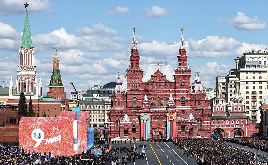 LA RUSSIE ENVISAGE D'EXCLURE LES TALIBANS DE SA LISTE D'ORGANISATIONS EXTRÉMISTES