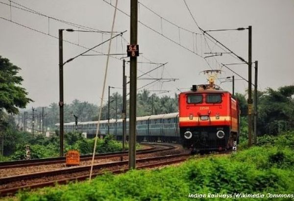 COLLISION FERROVIAIRE EN INDE : UN SIGNAL DÉFECTUEUX EST PROBABLEMENT À L'ORIGINE DE LA CATASTROPHE