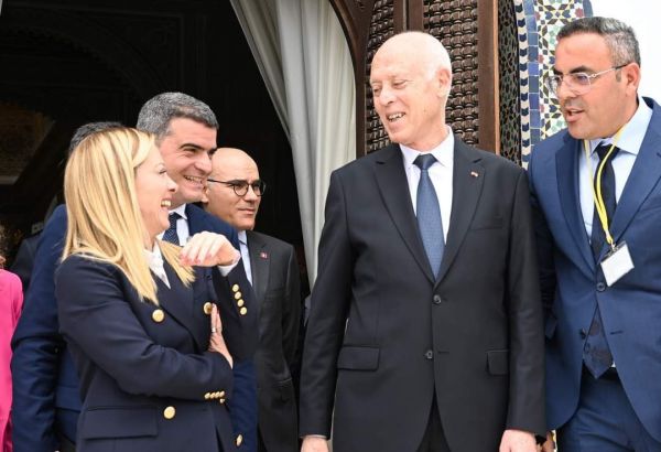 GIORGIA MELONI CONFIRME AU PRÉSIDENT KAÏS SAÏED LE SOUTIEN DE L'ITALIE À LA TUNISIE