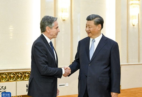XI ET BLINKEN CONVIENNENT DE STABILISER LES LIENS ENTRE LES ÉTATS-UNIS ET LA CHINE LORS DE LEURS ENTRETIENS A PÉKIN
