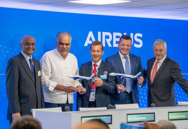 AIRBUS ANNONCE UN CONTRAT RECORD DE 500 AVIONS AVEC LA COMPAGNIE AÉRIENNE INDIENNE INDIGO