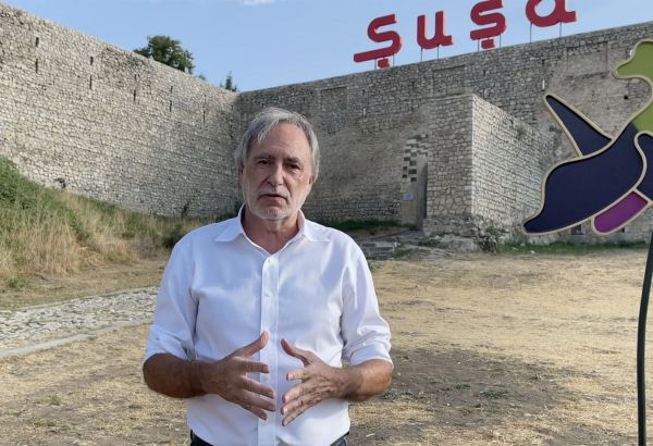 PRÉSENTATION DU LIVRE « CHOUCHA, LA PERLE DU CAUCASE » AU CENTRE CULTUREL D’AZERBAÏDJAN À PARIS