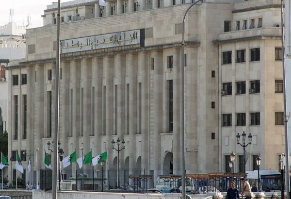 L'ALGÉRIE ORGANISERA L'ÉLECTION PRÉSIDENTIELLE EN SEPTEMBRE