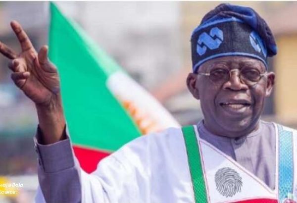 LE PRÉSIDENT DU NIGERIA, BOLA TINUBU, CHOISI COMME NOUVEAU CHEF DU BLOC DE L'AFRIQUE DE L'OUEST